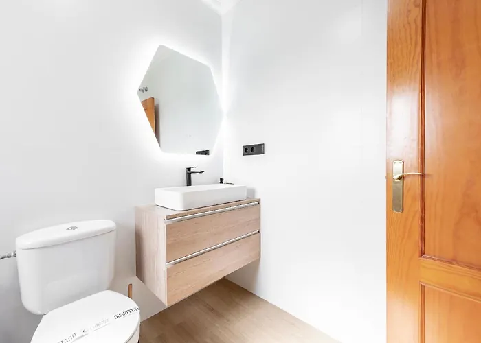 Oliva - Luxury Redesign & Private Pool *