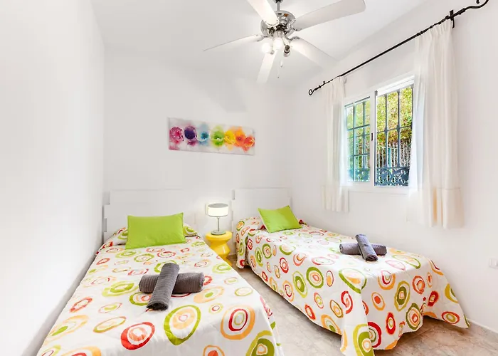 Oliva - Luxury Redesign & Private Pool فيلة *