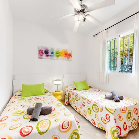 Oliva - Luxury Redesign & Private Pool Vila *