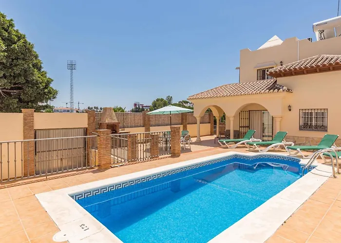 Oliva - Luxury Redesign & Private Pool Villa Nerja