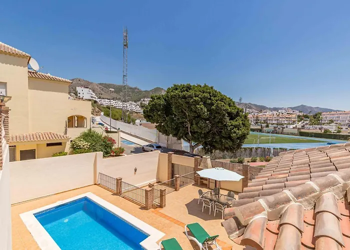 Oliva - Luxury Redesign & Private Pool *